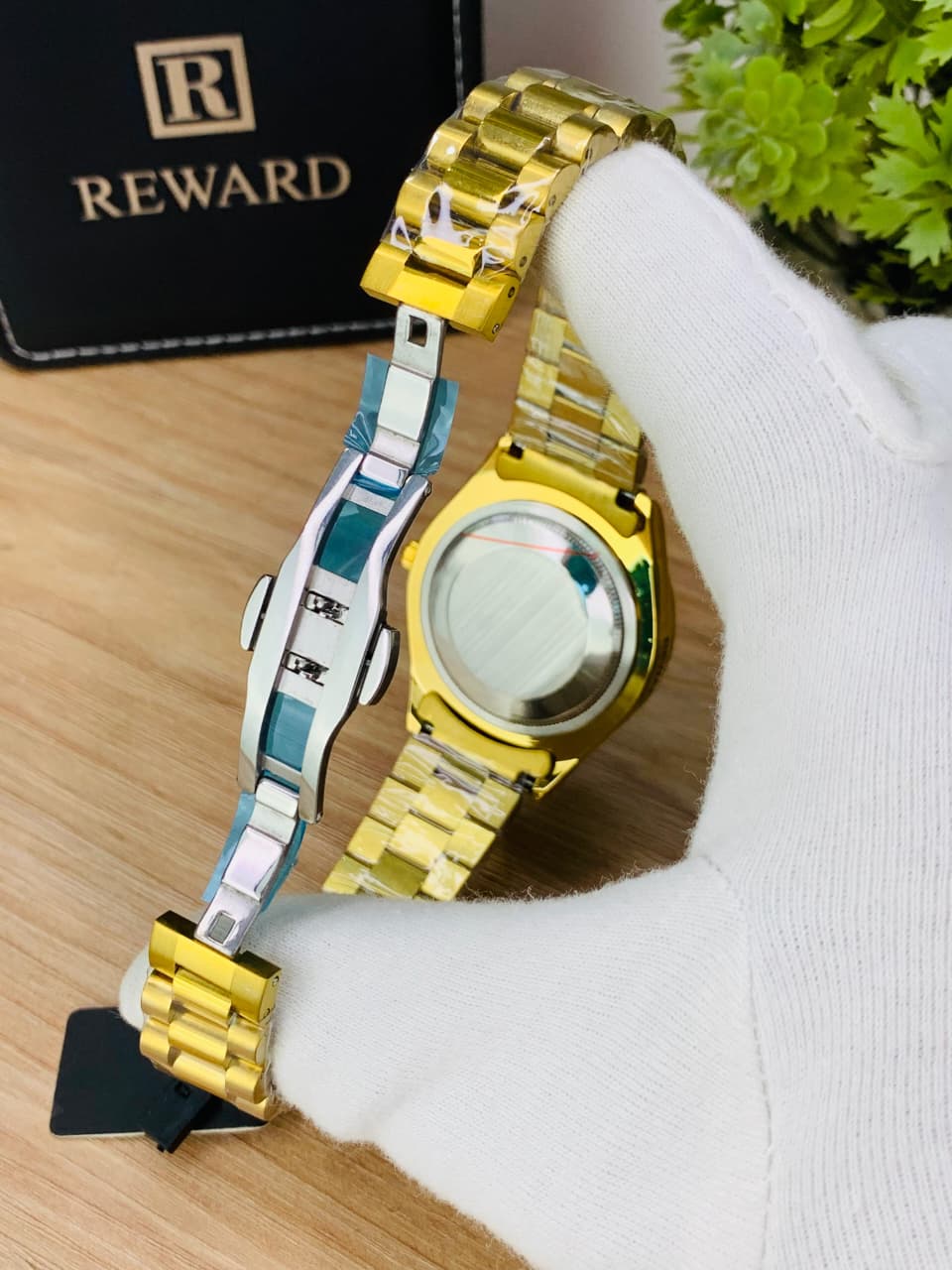 luxury Stainless Steel Analog Watch for Men