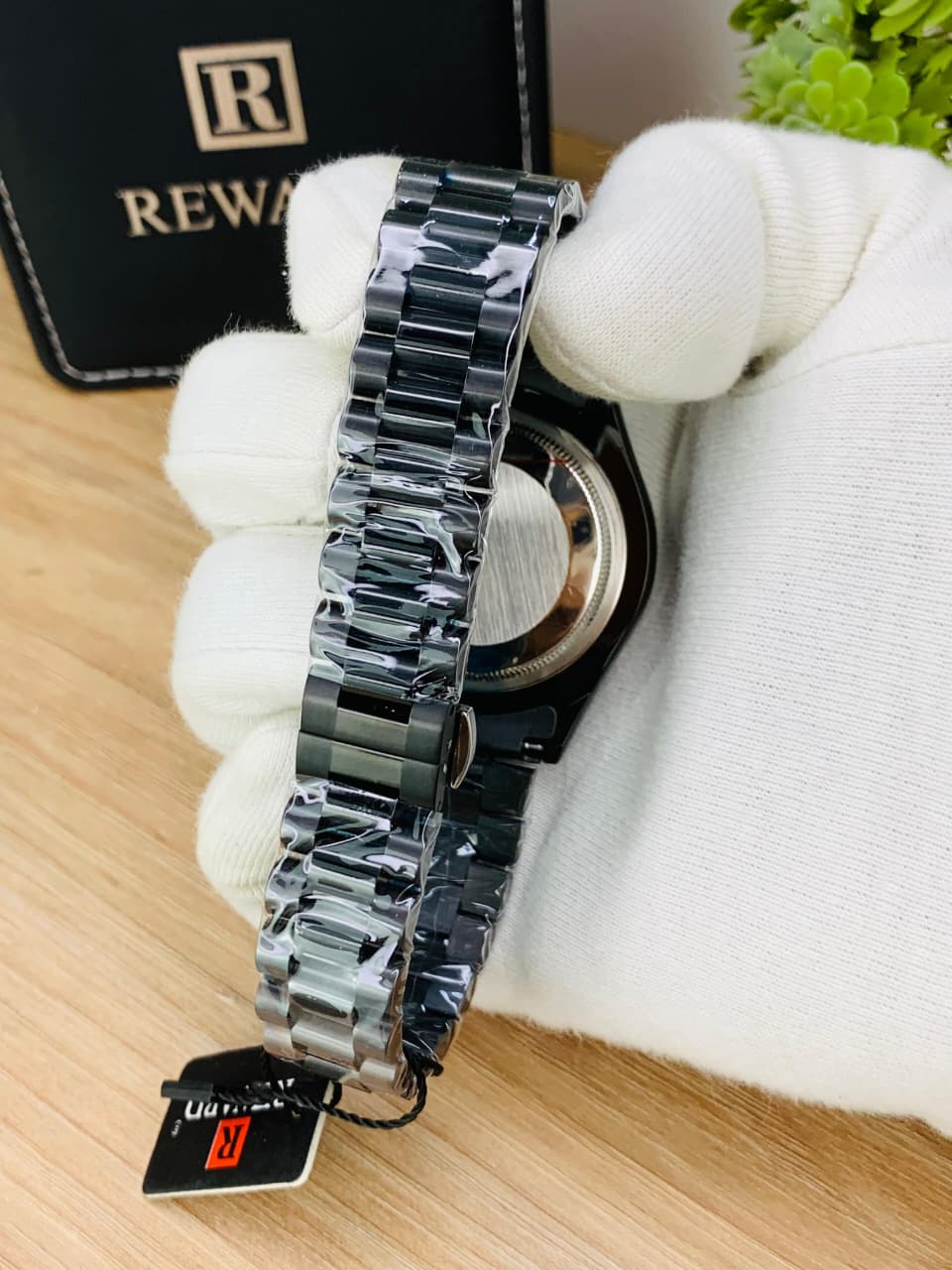 luxury Stainless Steel Analog Watch for Men
