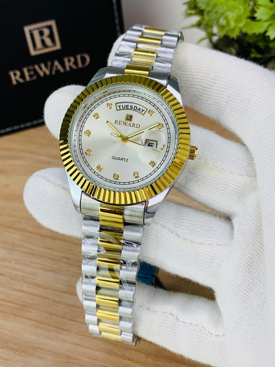 luxury Stainless Steel Analog Watch for Men
