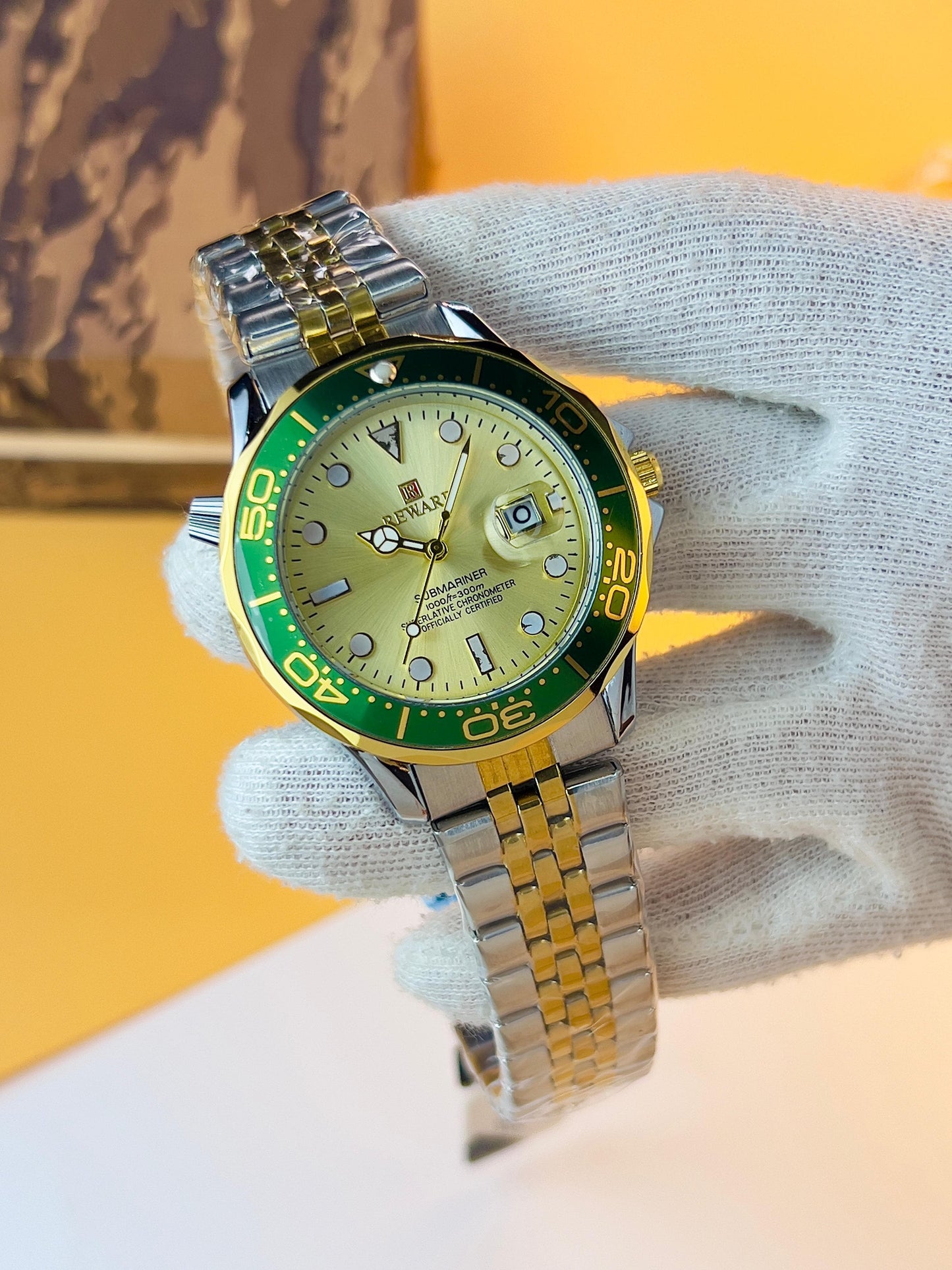 eward Submariner Premium Men's Watch – Gold & Silver Stainless Steel